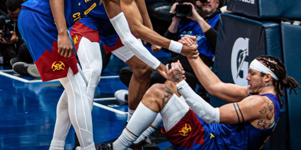 足球-无约基奇8战5胜！沃特森场均25+7被挺MIP 在场+18今夏可冲亿元