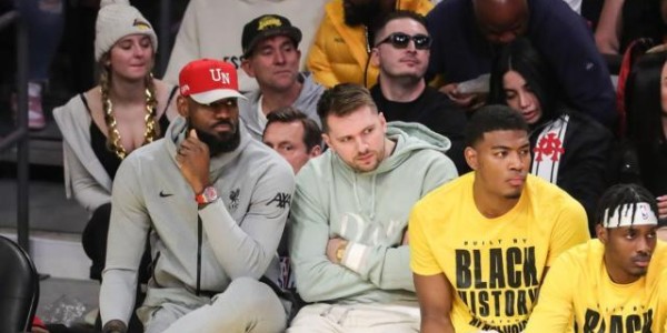 足球-湖人打造东詹组合能走多远？40岁詹皇仍巅峰愿让权