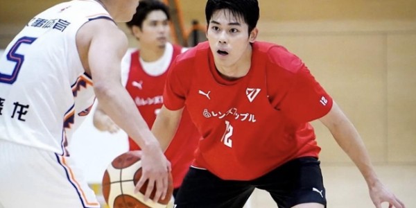 fifa club world cup-上海男篮爆冷输球！2分惜败日本球队，张镇麟缺席，新援出战